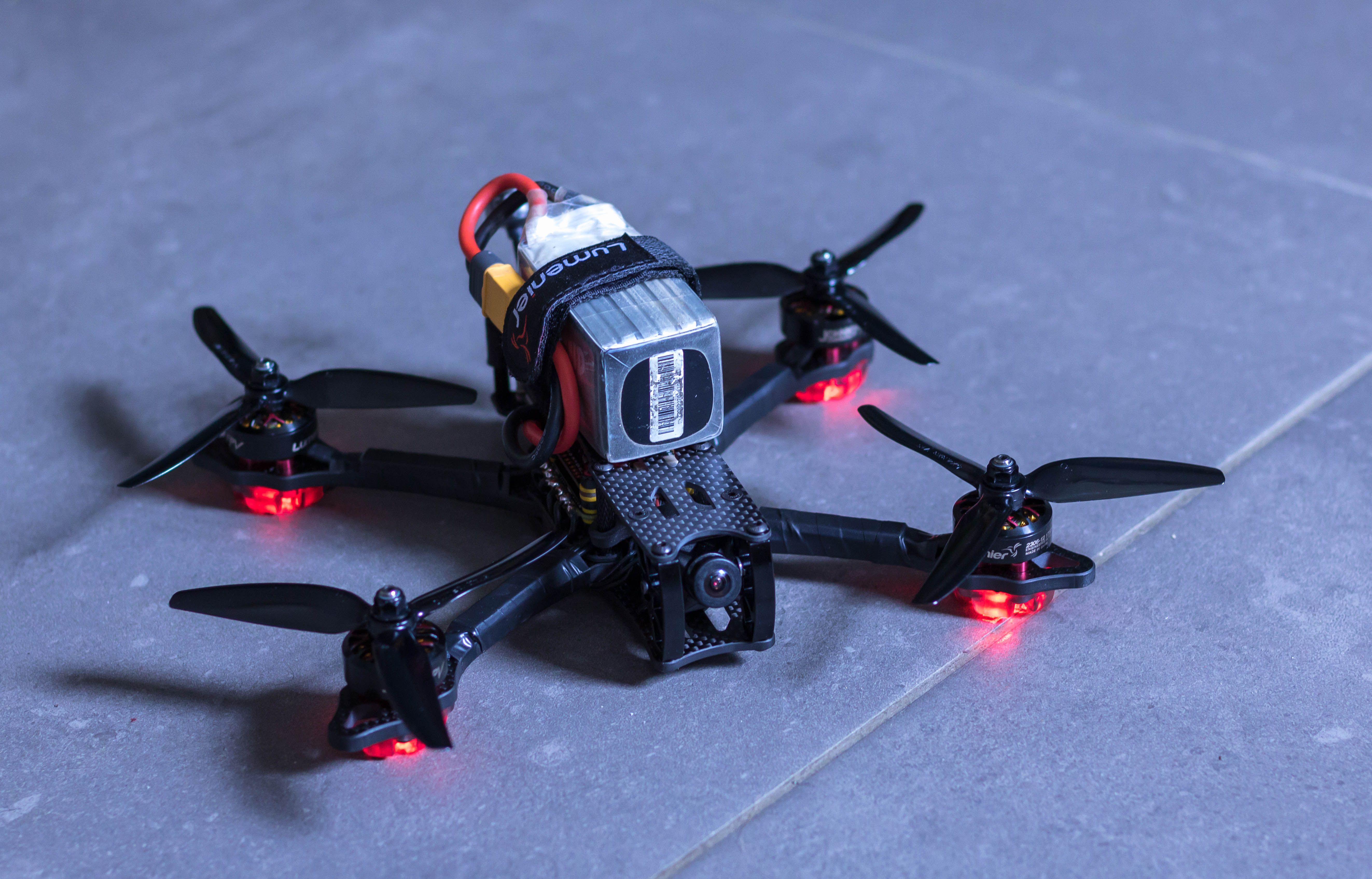 Lumenier Johnny FPV build